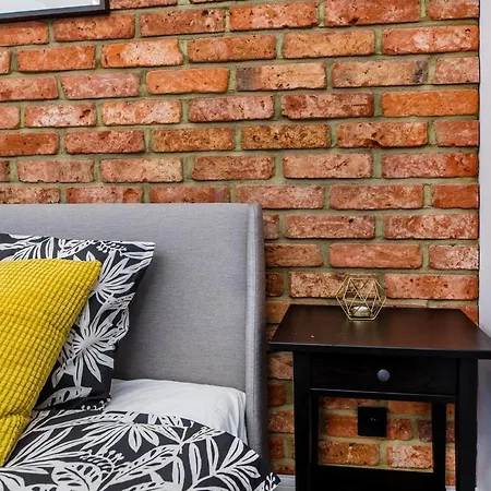 No2 Apartment *